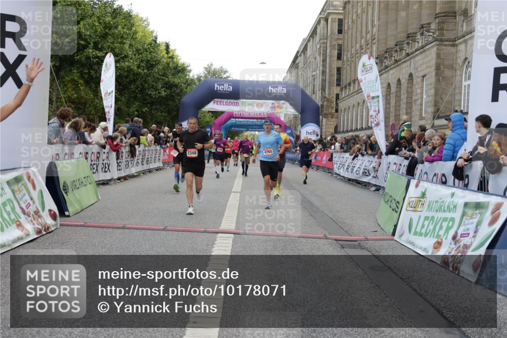06.09.2026 - CURREX Alsterlauf Yannick Fuchs http://msf.ph/oto/10178071 06.09.2026 09:55:07 Ziel 2184, 2261, 2348, 2499, 2502, 2826, 3291, 4266, 4322, 4622, 4765, 4839, 4956, 5094, 5298, 5721, 6216 meine-sportfotos.de