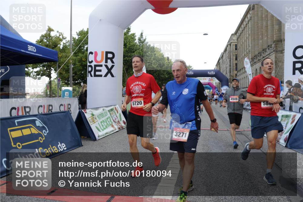 06.09.2026 - CURREX Alsterlauf Yannick Fuchs http://msf.ph/oto/10180094 06.09.2026 09:55:34 Ziel 2308, 2420, 2854, 2874, 3271, 3550, 4827, 4949, 5531, 5720, 6367, 8027 meine-sportfotos.de