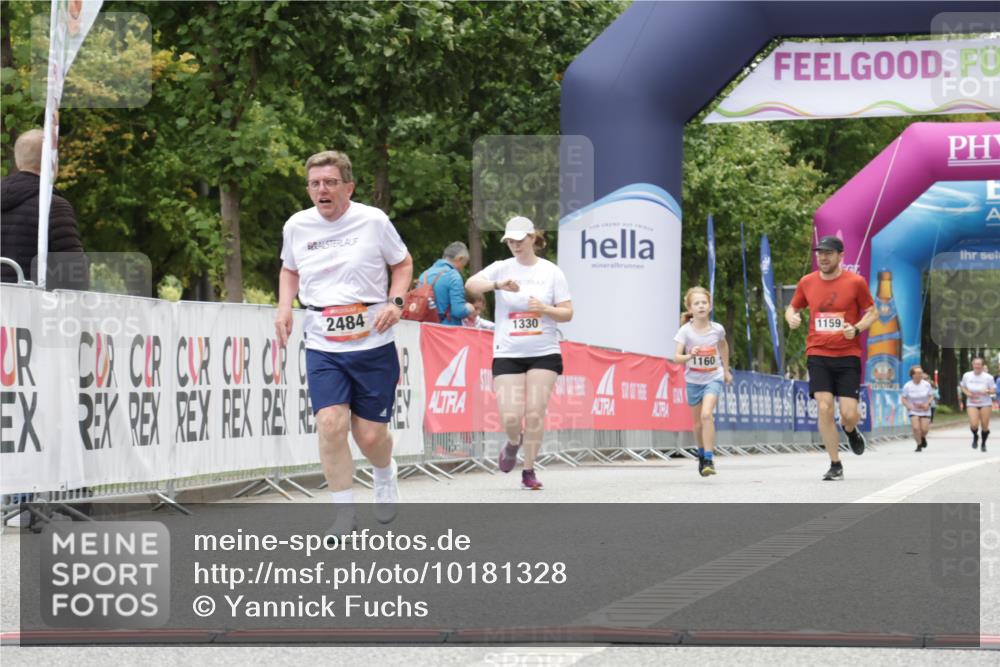 06.09.2026 - CURREX Alsterlauf Yannick Fuchs http://msf.ph/oto/10181328 06.09.2026 12:05:02 Ziel 1084, 1330, 2484 meine-sportfotos.de