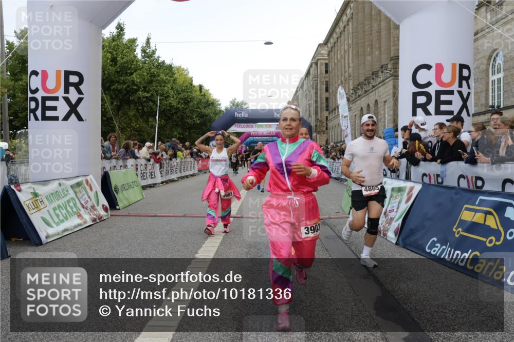06.09.2026 - CURREX Alsterlauf Yannick Fuchs http://msf.ph/oto/10181336 06.09.2026 09:55:49 Ziel 2117, 2277, 2479, 3051, 3304, 3799, 3902, 3903, 4190, 4463, 4865, 4955, 4961, 5488, 6034, 6400, 8259 meine-sportfotos.de