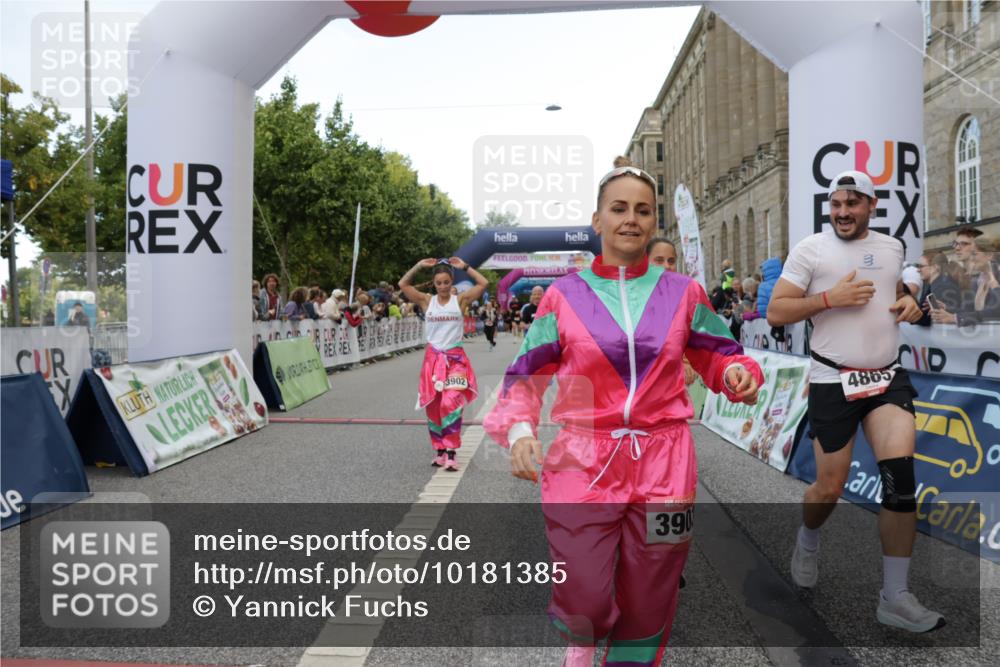 06.09.2026 - CURREX Alsterlauf Yannick Fuchs http://msf.ph/oto/10181385 06.09.2026 09:55:49 Ziel 2117, 2277, 2479, 3051, 3304, 3799, 3902, 3903, 4190, 4463, 4865, 4955, 4961, 5488, 6034, 6400, 8259 meine-sportfotos.de