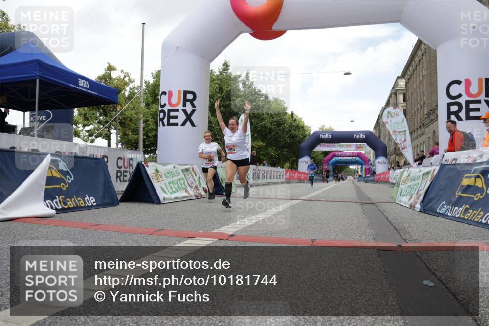 06.09.2026 - CURREX Alsterlauf Yannick Fuchs http://msf.ph/oto/10181744 06.09.2026 12:05:22 Ziel 1089, 1090, 1347 meine-sportfotos.de