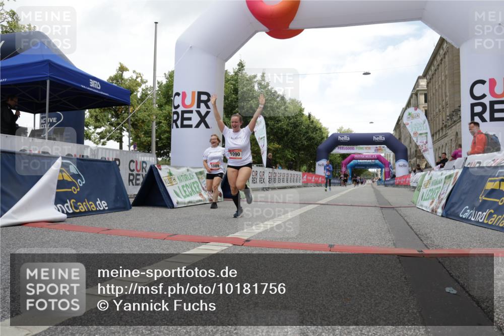 06.09.2026 - CURREX Alsterlauf Yannick Fuchs http://msf.ph/oto/10181756 06.09.2026 12:05:22 Ziel 1089, 1090, 1347 meine-sportfotos.de