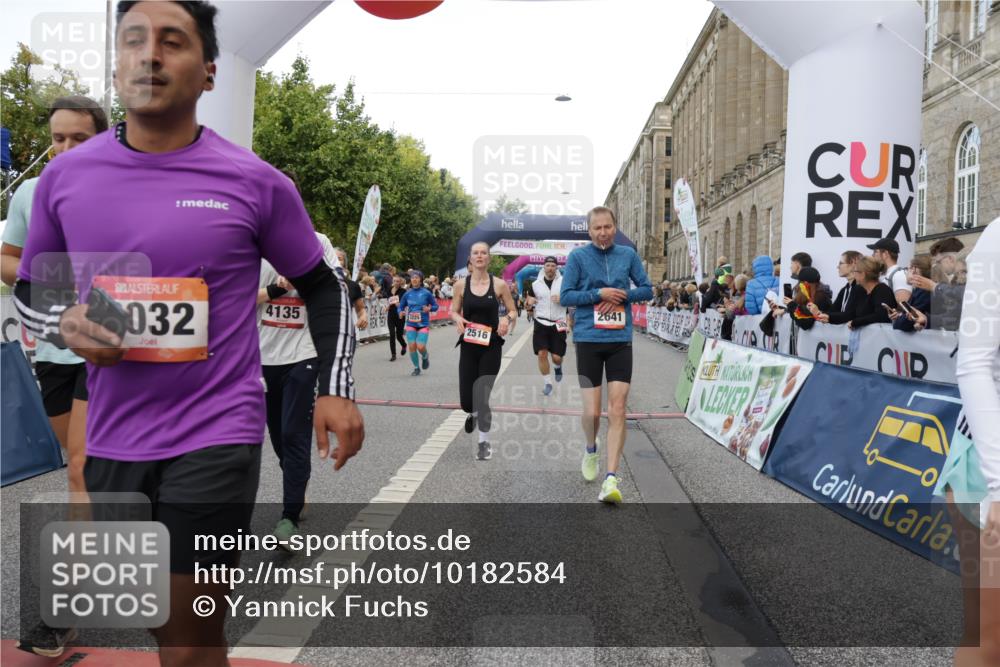 06.09.2026 - CURREX Alsterlauf Yannick Fuchs http://msf.ph/oto/10182584 06.09.2026 09:56:04 Ziel 2239, 2372, 2516, 2626, 2641, 2805, 3225, 3411, 3636, 3830, 4111, 4135, 4262, 4809, 5021, 5085, 6032, 6301, 6313, 8170, 8211, 8338 meine-sportfotos.de
