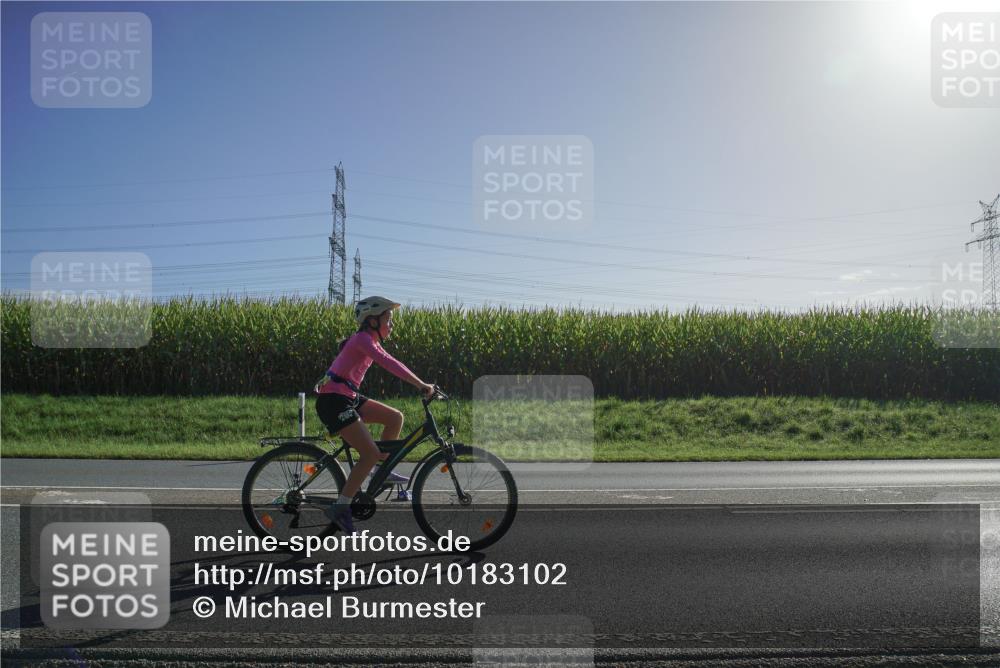 06.09.2026 - 20. Norderstedt Triathlon Michael Burmester http://msf.ph/oto/10183102 06.09.2026 09:41:16 Radfahren 666 meine-sportfotos.de