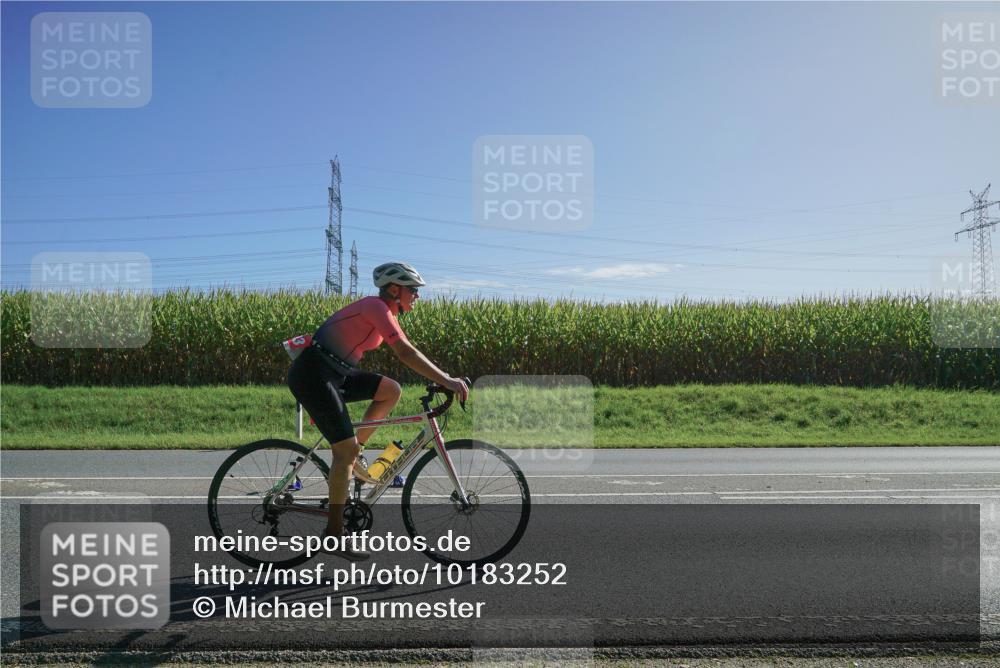 06.09.2026 - 20. Norderstedt Triathlon Michael Burmester http://msf.ph/oto/10183252 06.09.2026 10:31:27 Radfahren 1503 meine-sportfotos.de