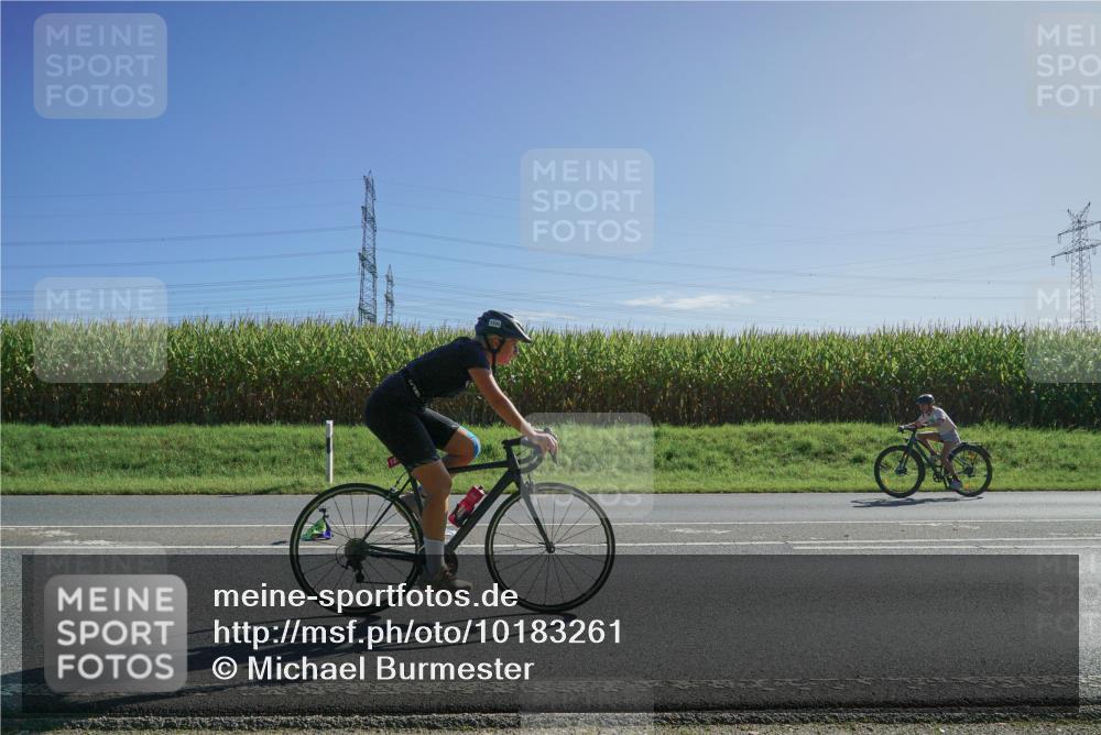06.09.2026 - 20. Norderstedt Triathlon Michael Burmester http://msf.ph/oto/10183261 06.09.2026 10:32:08 Radfahren 1215, 1226, 1232 meine-sportfotos.de