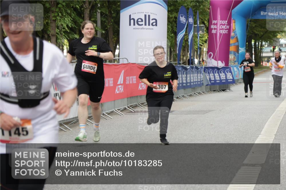 06.09.2026 - CURREX Alsterlauf Yannick Fuchs http://msf.ph/oto/10183285 06.09.2026 12:12:20 Ziel 1145, 1307 meine-sportfotos.de