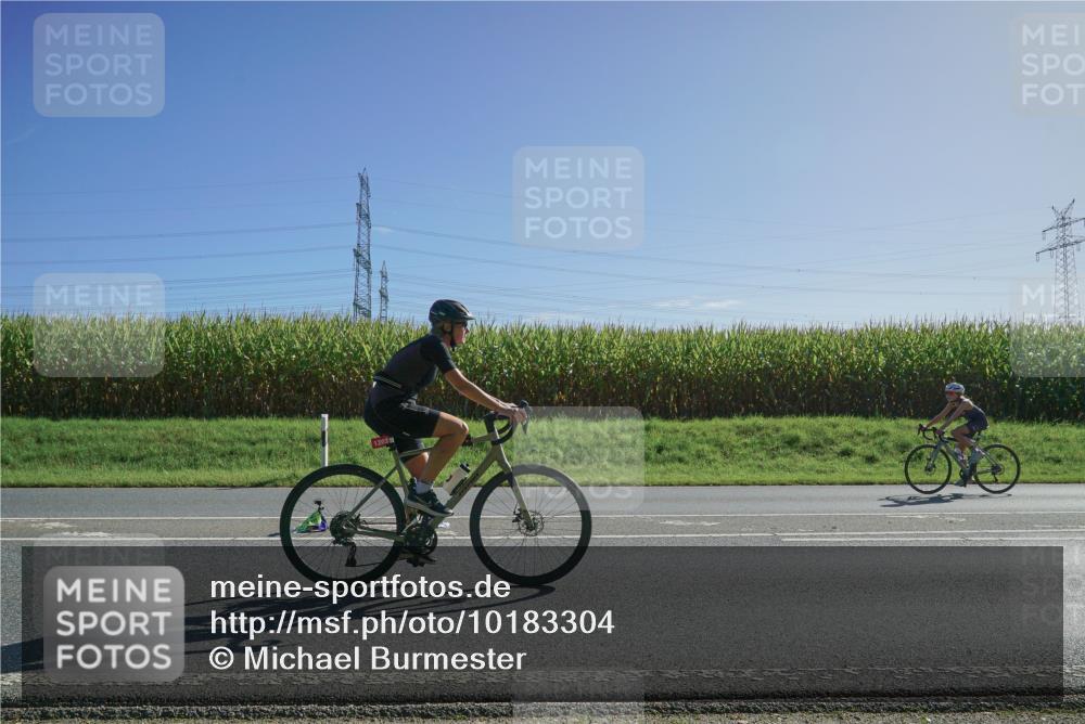 06.09.2026 - 20. Norderstedt Triathlon Michael Burmester http://msf.ph/oto/10183304 06.09.2026 10:33:27 Radfahren 735, 1203, 1227 meine-sportfotos.de