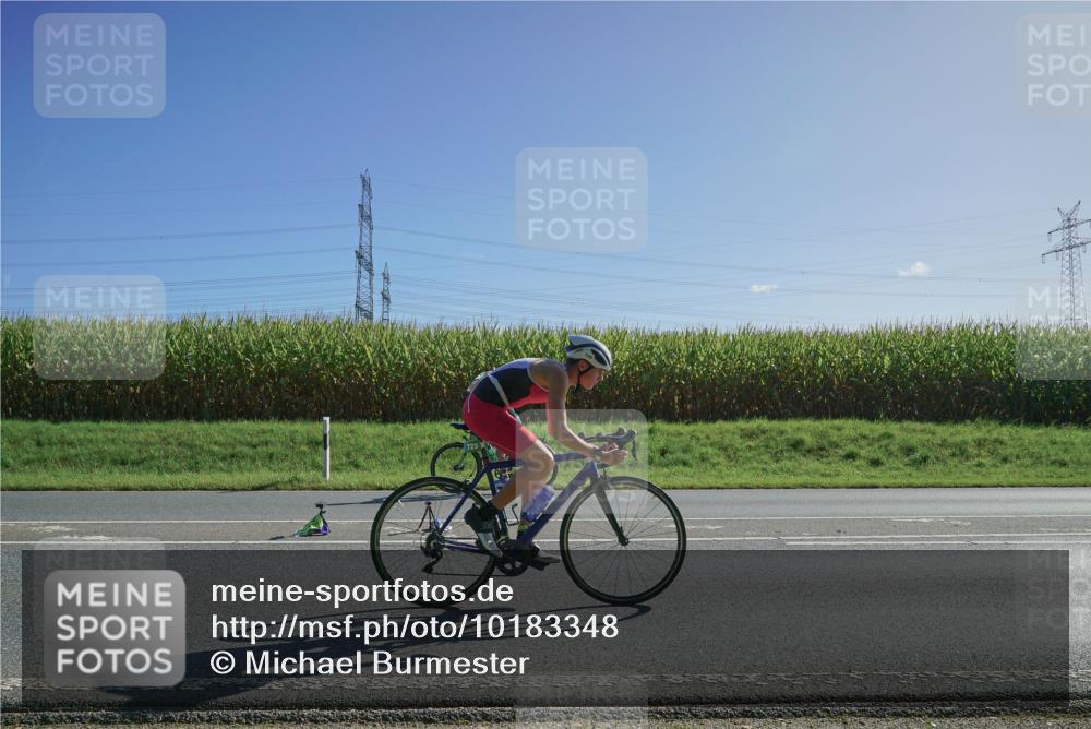 06.09.2026 - 20. Norderstedt Triathlon Michael Burmester http://msf.ph/oto/10183348 06.09.2026 10:35:17 Radfahren 729 meine-sportfotos.de