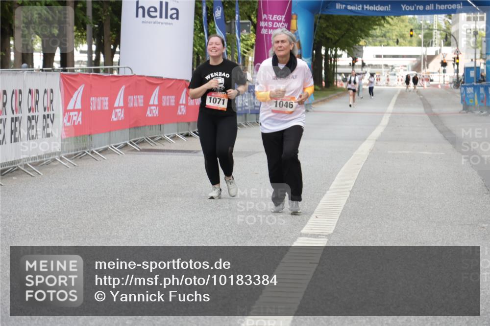 06.09.2026 - CURREX Alsterlauf Yannick Fuchs http://msf.ph/oto/10183384 06.09.2026 12:12:36 Ziel 1046 meine-sportfotos.de