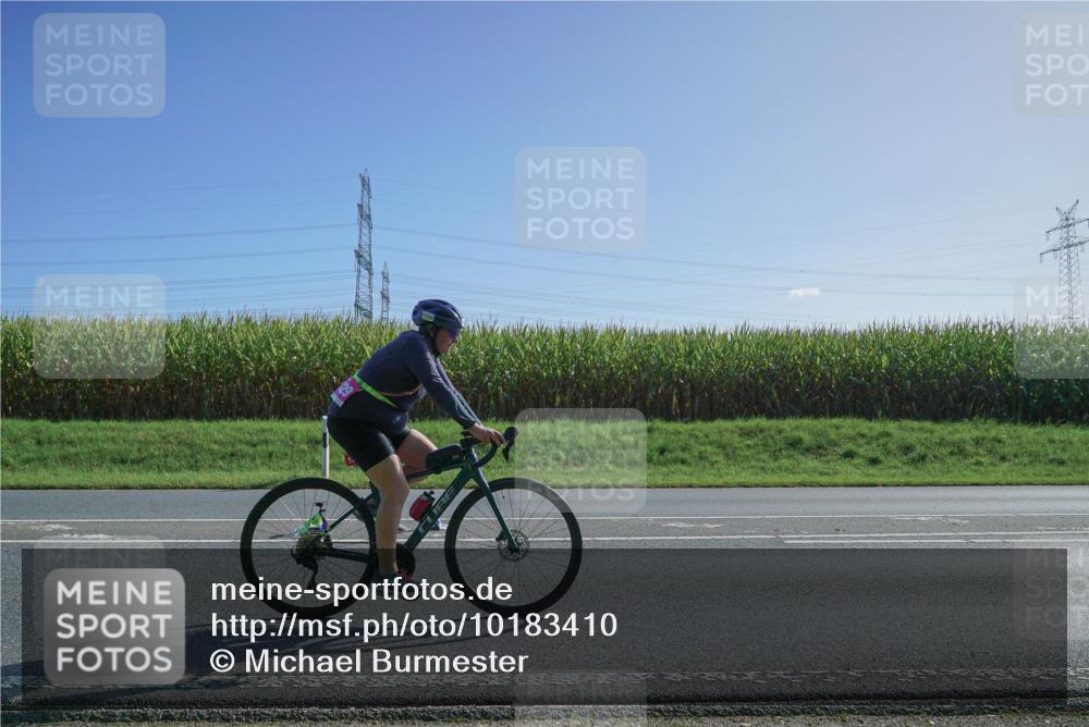 06.09.2026 - 20. Norderstedt Triathlon Michael Burmester http://msf.ph/oto/10183410 06.09.2026 10:36:23 Radfahren 1193, 1229, 1235 meine-sportfotos.de