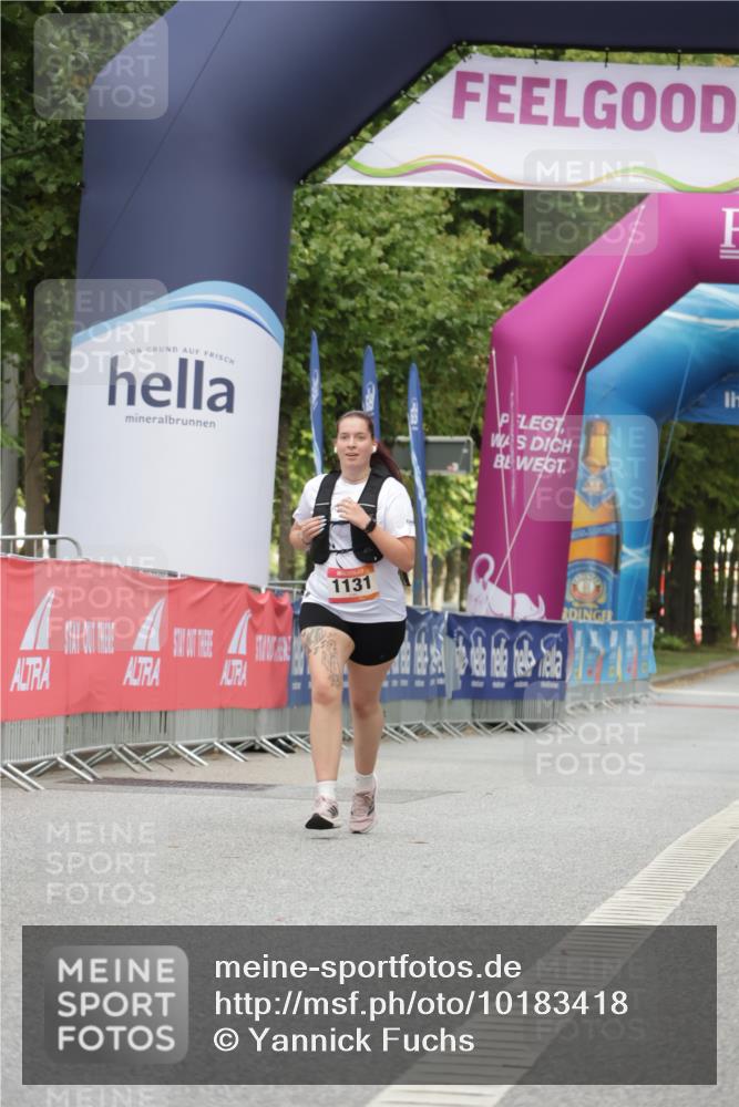 06.09.2026 - CURREX Alsterlauf Yannick Fuchs http://msf.ph/oto/10183418 06.09.2026 12:13:04 Ziel  meine-sportfotos.de