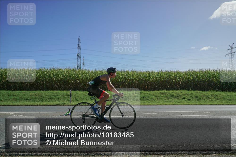 06.09.2026 - 20. Norderstedt Triathlon Michael Burmester http://msf.ph/oto/10183485 06.09.2026 10:38:54 Radfahren 764 meine-sportfotos.de