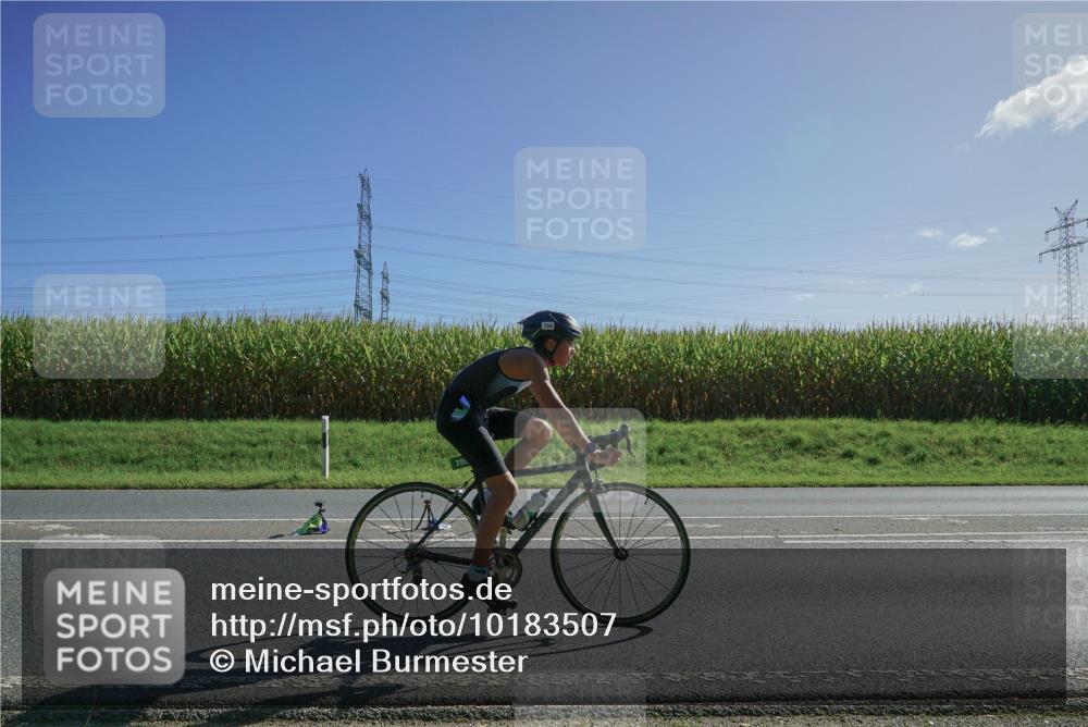06.09.2026 - 20. Norderstedt Triathlon Michael Burmester http://msf.ph/oto/10183507 06.09.2026 10:39:56 Radfahren 64, 704, 759, 1200, 1222 meine-sportfotos.de