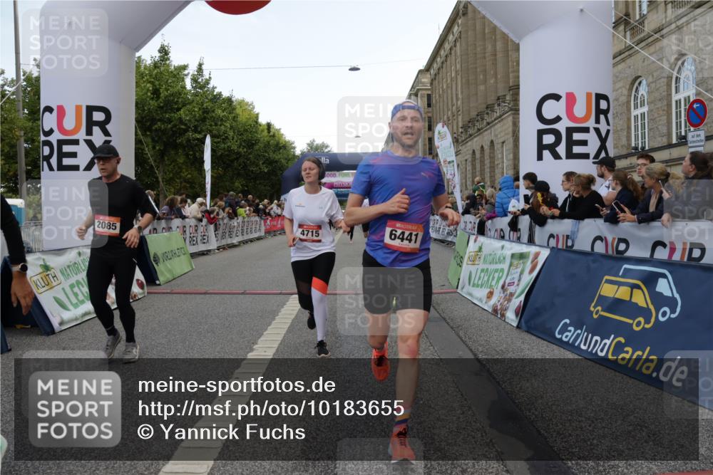 06.09.2026 - CURREX Alsterlauf Yannick Fuchs http://msf.ph/oto/10183655 06.09.2026 09:56:19 Ziel 2085, 2548, 3486, 3571, 4057, 4715, 5682, 5841, 6416, 6441, 8105, 8134 meine-sportfotos.de