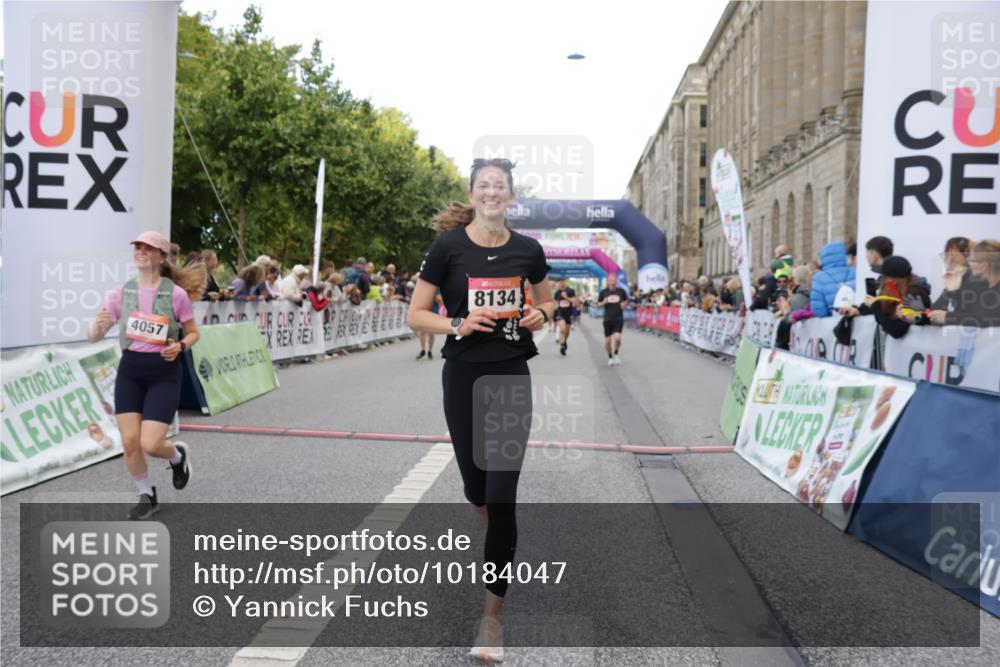 06.09.2026 - CURREX Alsterlauf Yannick Fuchs http://msf.ph/oto/10184047 06.09.2026 09:56:24 Ziel 2085, 2188, 2341, 3577, 4057, 4715, 4933, 5332, 5473, 5586, 5682, 5807, 5841, 6416, 6441, 8131, 8134 meine-sportfotos.de