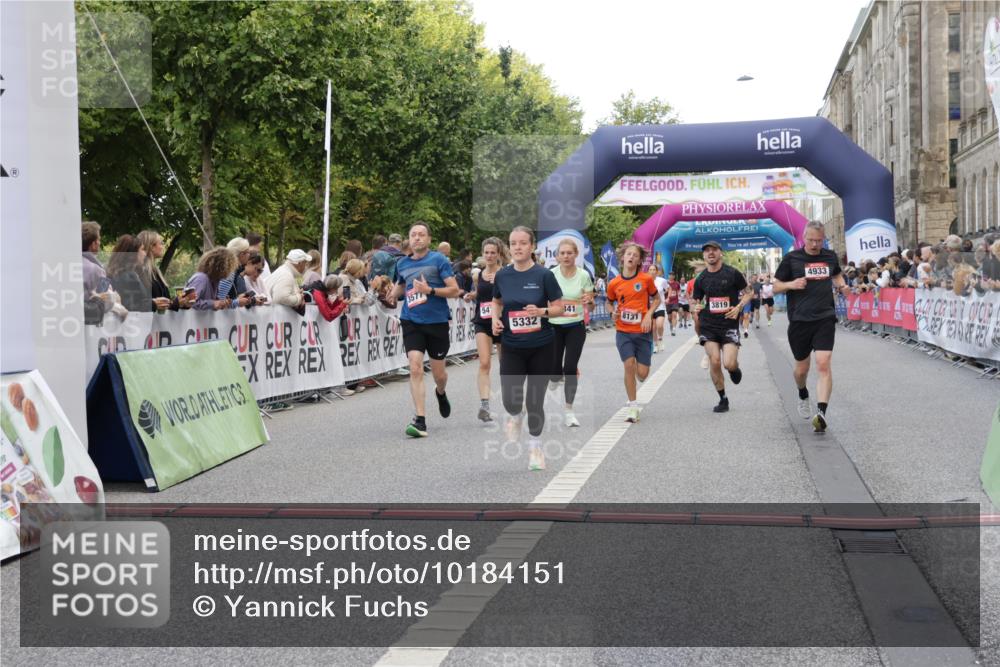 06.09.2026 - CURREX Alsterlauf Yannick Fuchs http://msf.ph/oto/10184151 06.09.2026 09:56:26 Ziel 2188, 2341, 3577, 4057, 4933, 5332, 5473, 5586, 5807, 5841, 6416, 8131, 8134 meine-sportfotos.de