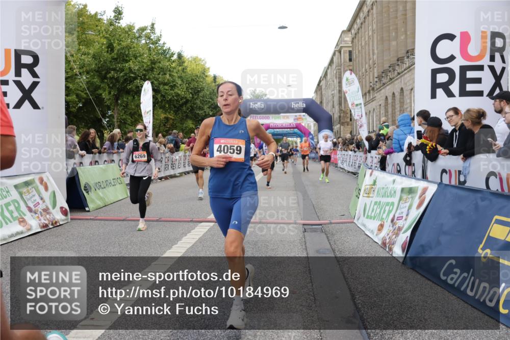 06.09.2026 - CURREX Alsterlauf Yannick Fuchs http://msf.ph/oto/10184969 06.09.2026 09:56:34 Ziel 2188, 2341, 2620, 3116, 3577, 4059, 4088, 4575, 4933, 5332, 5473, 5586, 5591, 5708, 5807, 6091, 6164, 6269, 8131 meine-sportfotos.de