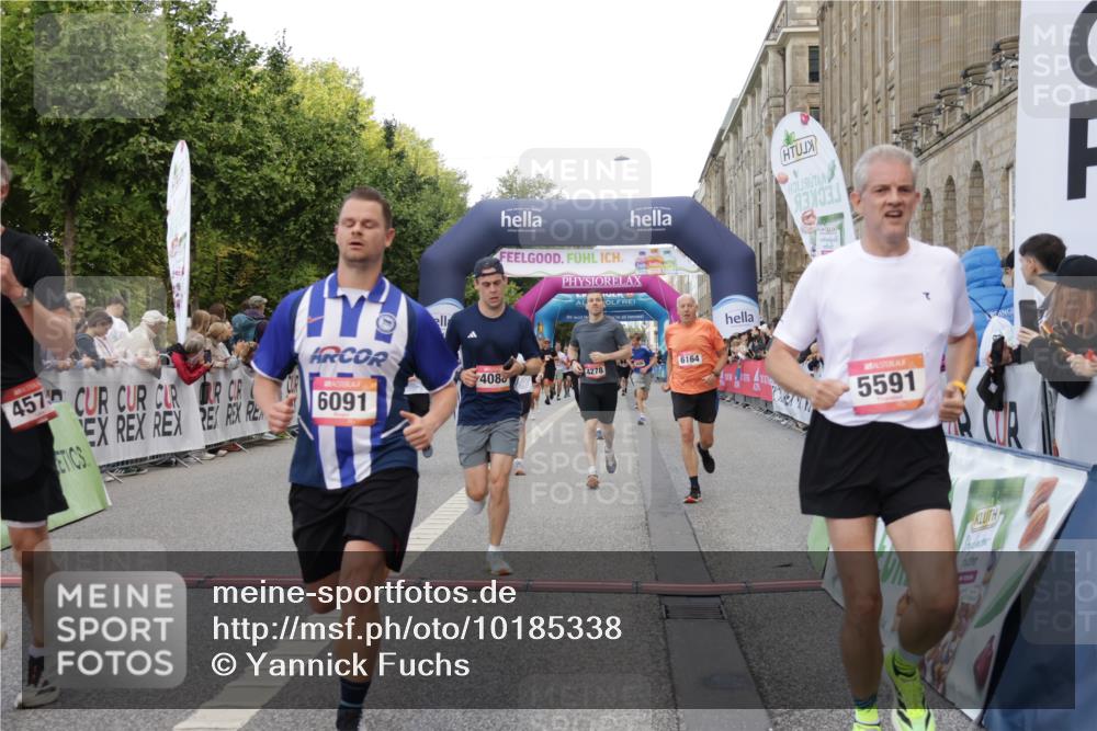 06.09.2026 - CURREX Alsterlauf Yannick Fuchs http://msf.ph/oto/10185338 06.09.2026 09:56:38 Ziel 2338, 2620, 3116, 3365, 3606, 4059, 4088, 4278, 4575, 5026, 5591, 5708, 5848, 6091, 6164, 6269, 8080, 8132 meine-sportfotos.de