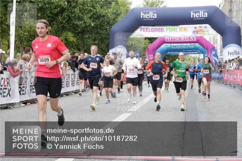 06.09.2026 - CURREX Alsterlauf Yannick Fuchs http://msf.ph/oto/10187282 06.09.2026 09:56:57 Ziel 2236, 2931, 3587, 3609, 3689, 3712, 3795, 4014, 4126, 4717, 4740, 5543, 5571, 5575, 5719, 5939, 5973, 6115, 8200 meine-sportfotos.de
