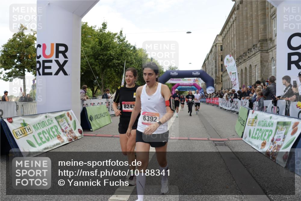 06.09.2026 - CURREX Alsterlauf Yannick Fuchs http://msf.ph/oto/10188341 06.09.2026 10:05:19 Ziel 1239, 2195, 2718, 3011, 3336, 3737, 3838, 4230, 4642, 4769, 4994, 6155, 6242, 6392, 8243 meine-sportfotos.de