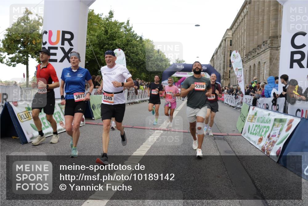06.09.2026 - CURREX Alsterlauf Yannick Fuchs http://msf.ph/oto/10189142 06.09.2026 09:57:20 Ziel 2311, 2316, 2557, 2900, 3349, 3505, 3622, 3673, 3978, 5345, 5398, 6071, 6119, 6279, 6394, 6396, 8093, 8198 meine-sportfotos.de