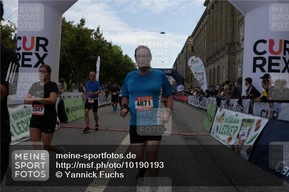 06.09.2026 - CURREX Alsterlauf Yannick Fuchs http://msf.ph/oto/10190193 06.09.2026 10:05:52 Ziel 2047, 2659, 3439, 4130, 4197, 4198, 4481, 4736, 4737, 4741, 4871, 5070, 5115, 5137, 5390, 5520, 5556, 6045, 6121 meine-sportfotos.de