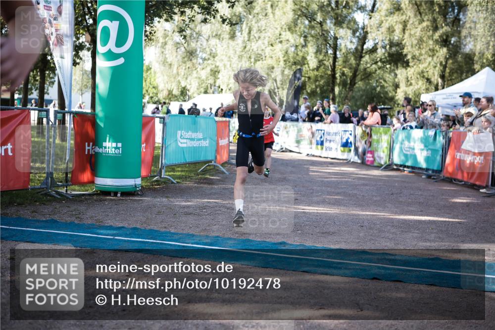 06.09.2026 - 20. Norderstedt Triathlon H.Heesch http://msf.ph/oto/10192478 06.09.2026 09:49:11 Ziel 609, 635, 642, 672, 691 meine-sportfotos.de