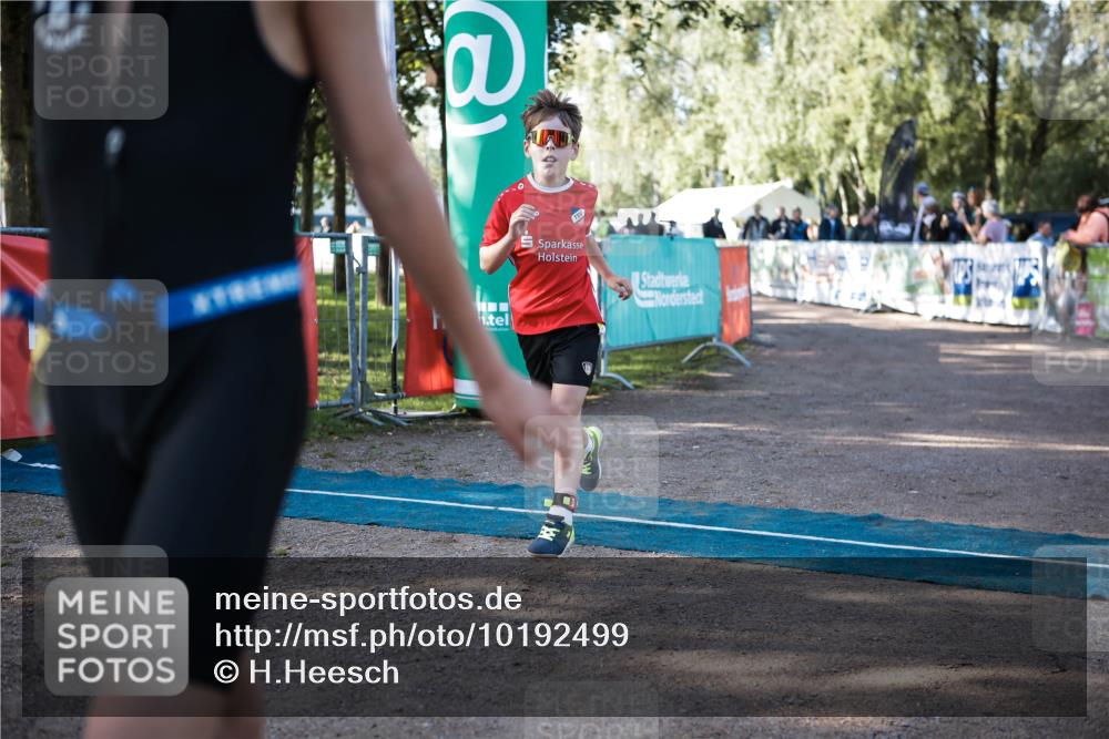 06.09.2026 - 20. Norderstedt Triathlon H.Heesch http://msf.ph/oto/10192499 06.09.2026 09:49:13 Ziel 635, 642, 672, 691 meine-sportfotos.de