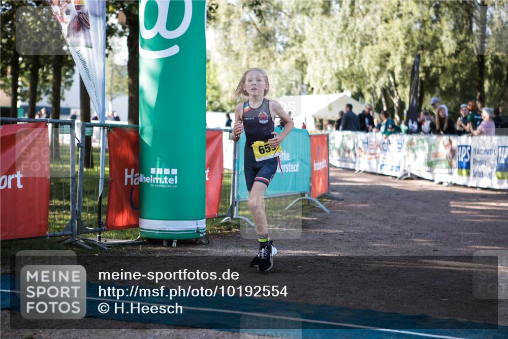 06.09.2026 - 20. Norderstedt Triathlon H.Heesch http://msf.ph/oto/10192554 06.09.2026 09:49:58 Ziel 659 meine-sportfotos.de