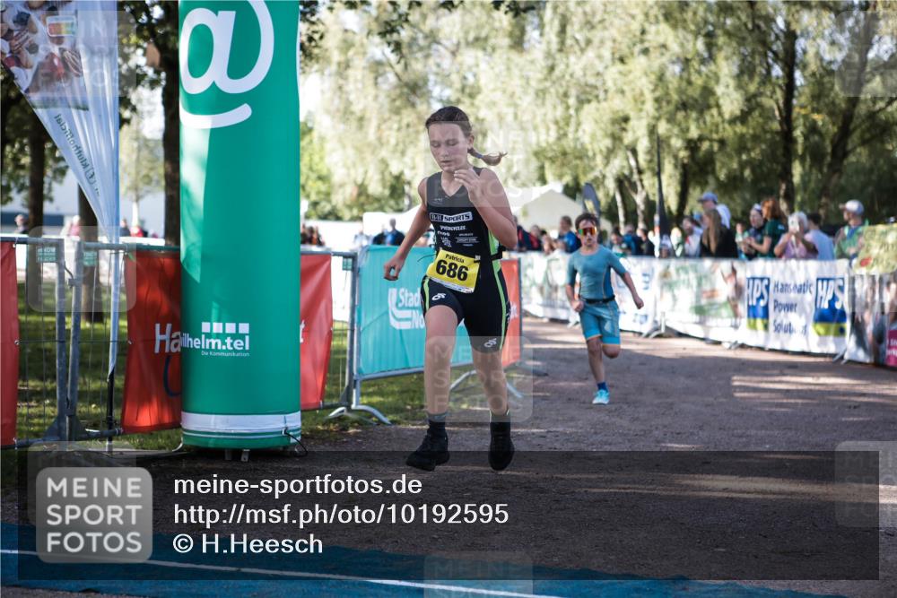 06.09.2026 - 20. Norderstedt Triathlon H.Heesch http://msf.ph/oto/10192595 06.09.2026 09:50:41 Ziel 605, 650, 686 meine-sportfotos.de