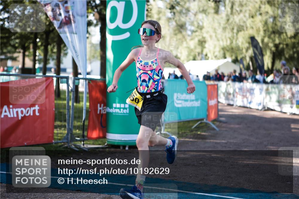 06.09.2026 - 20. Norderstedt Triathlon H.Heesch http://msf.ph/oto/10192629 06.09.2026 09:50:46 Ziel 605, 650, 686 meine-sportfotos.de