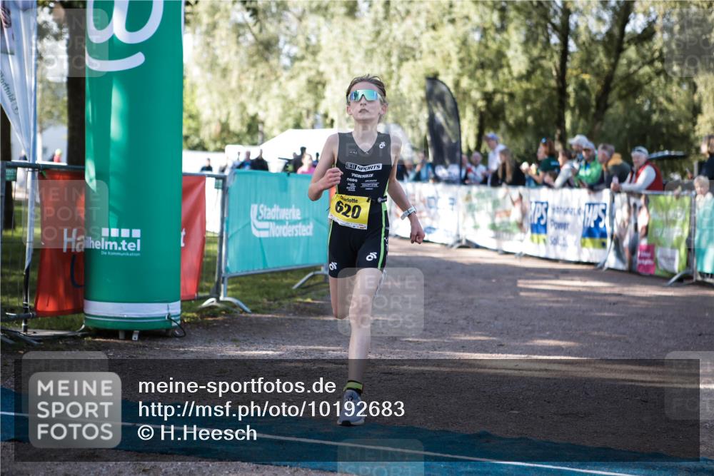 06.09.2026 - 20. Norderstedt Triathlon H.Heesch http://msf.ph/oto/10192683 06.09.2026 09:52:13 Ziel 620, 666 meine-sportfotos.de