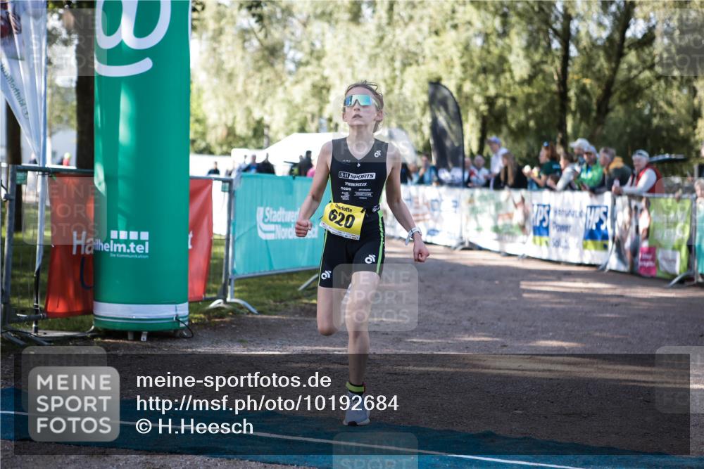 06.09.2026 - 20. Norderstedt Triathlon H.Heesch http://msf.ph/oto/10192684 06.09.2026 09:52:13 Ziel 620, 666 meine-sportfotos.de