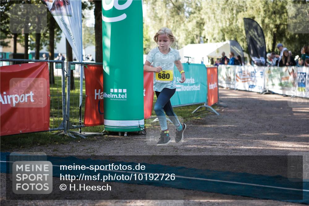 06.09.2026 - 20. Norderstedt Triathlon H.Heesch http://msf.ph/oto/10192726 06.09.2026 09:52:34 Ziel 680 meine-sportfotos.de