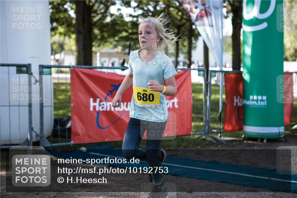 06.09.2026 - 20. Norderstedt Triathlon H.Heesch http://msf.ph/oto/10192753 06.09.2026 09:52:35 Ziel 680 meine-sportfotos.de