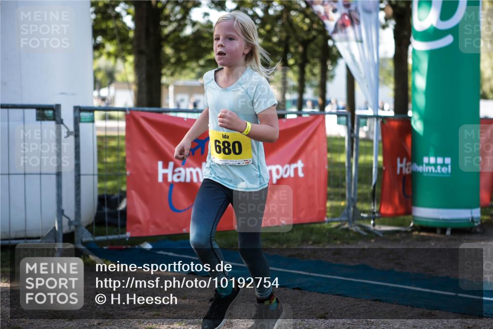 06.09.2026 - 20. Norderstedt Triathlon H.Heesch http://msf.ph/oto/10192754 06.09.2026 09:52:35 Ziel 680 meine-sportfotos.de