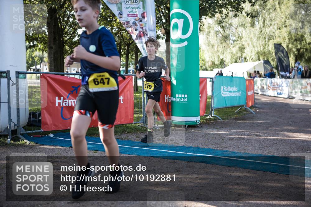 06.09.2026 - 20. Norderstedt Triathlon H.Heesch http://msf.ph/oto/10192881 06.09.2026 09:53:38 Ziel 625, 647, 679 meine-sportfotos.de