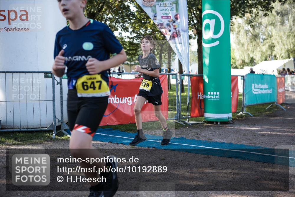 06.09.2026 - 20. Norderstedt Triathlon H.Heesch http://msf.ph/oto/10192889 06.09.2026 09:53:38 Ziel 625, 647, 679 meine-sportfotos.de