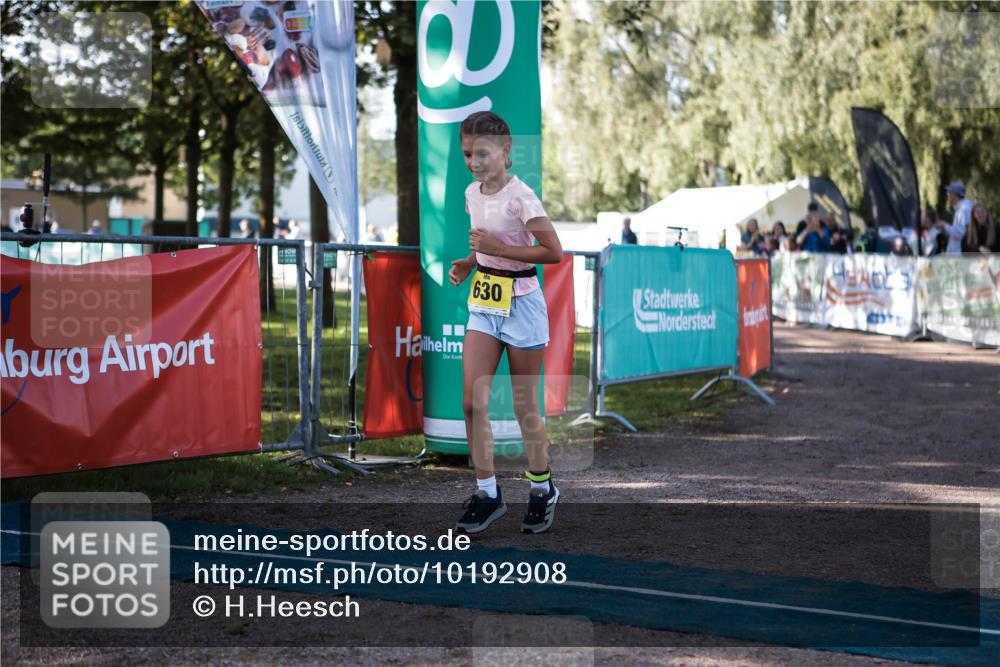 06.09.2026 - 20. Norderstedt Triathlon H.Heesch http://msf.ph/oto/10192908 06.09.2026 09:53:46 Ziel 630 meine-sportfotos.de