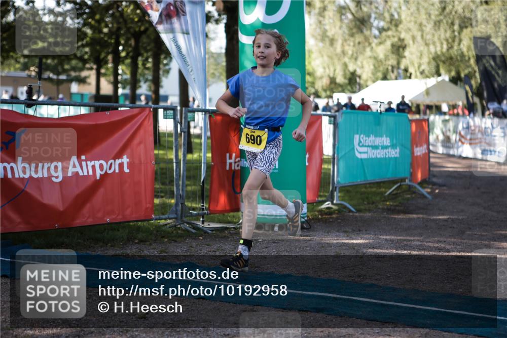 06.09.2026 - 20. Norderstedt Triathlon H.Heesch http://msf.ph/oto/10192958 06.09.2026 09:54:00 Ziel 690 meine-sportfotos.de
