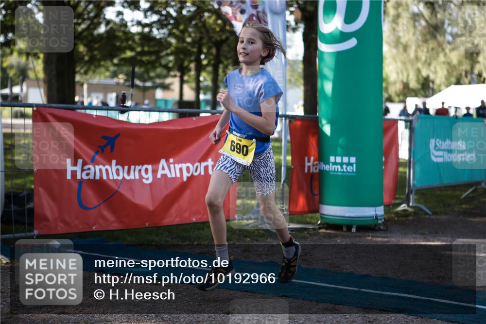 06.09.2026 - 20. Norderstedt Triathlon H.Heesch http://msf.ph/oto/10192966 06.09.2026 09:54:00 Ziel 690 meine-sportfotos.de