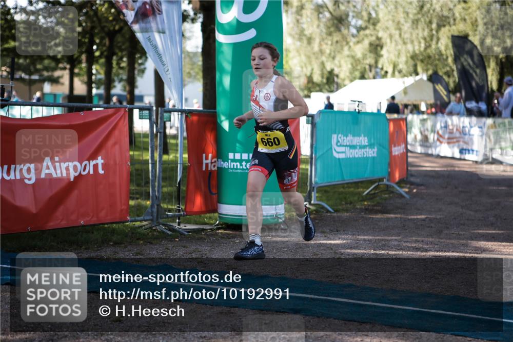 06.09.2026 - 20. Norderstedt Triathlon H.Heesch http://msf.ph/oto/10192991 06.09.2026 09:54:15 Ziel 660 meine-sportfotos.de