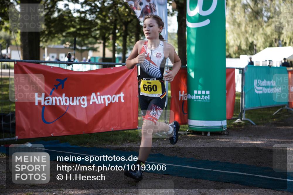 06.09.2026 - 20. Norderstedt Triathlon H.Heesch http://msf.ph/oto/10193006 06.09.2026 09:54:16 Ziel 660 meine-sportfotos.de