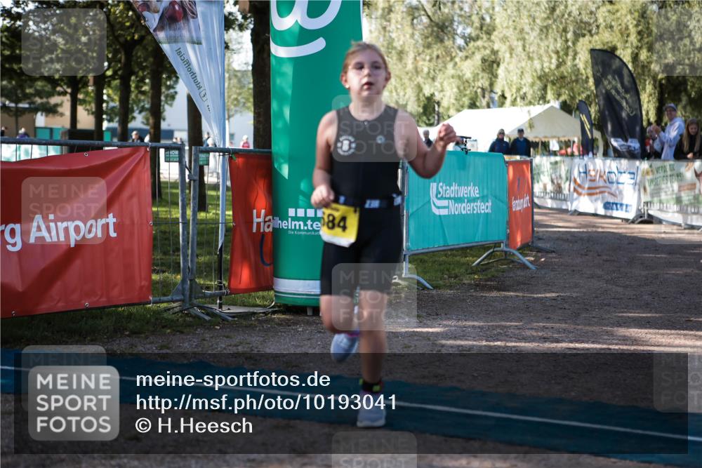 06.09.2026 - 20. Norderstedt Triathlon H.Heesch http://msf.ph/oto/10193041 06.09.2026 09:54:42 Ziel 684 meine-sportfotos.de