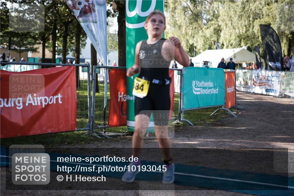 06.09.2026 - 20. Norderstedt Triathlon H.Heesch http://msf.ph/oto/10193045 06.09.2026 09:54:42 Ziel 684 meine-sportfotos.de