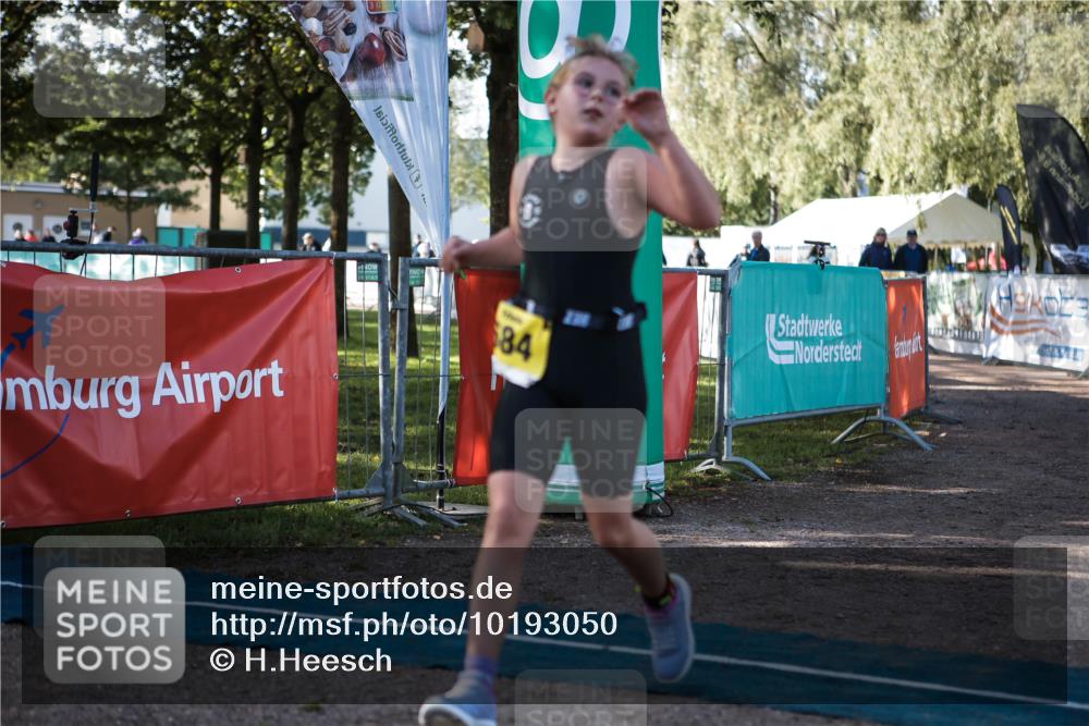 06.09.2026 - 20. Norderstedt Triathlon H.Heesch http://msf.ph/oto/10193050 06.09.2026 09:54:42 Ziel 684 meine-sportfotos.de