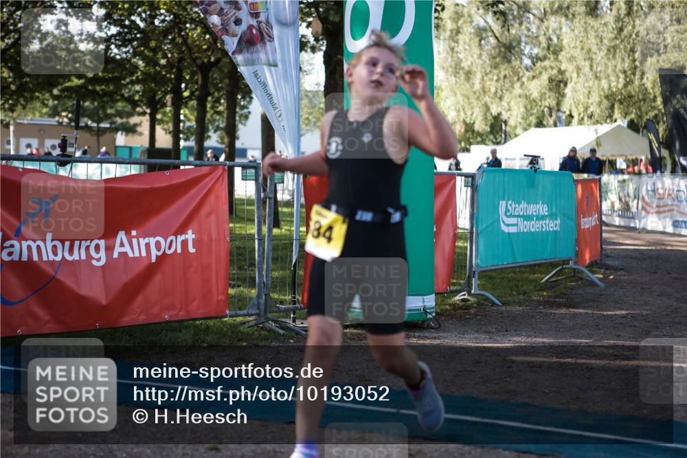 06.09.2026 - 20. Norderstedt Triathlon H.Heesch http://msf.ph/oto/10193052 06.09.2026 09:54:42 Ziel 684 meine-sportfotos.de