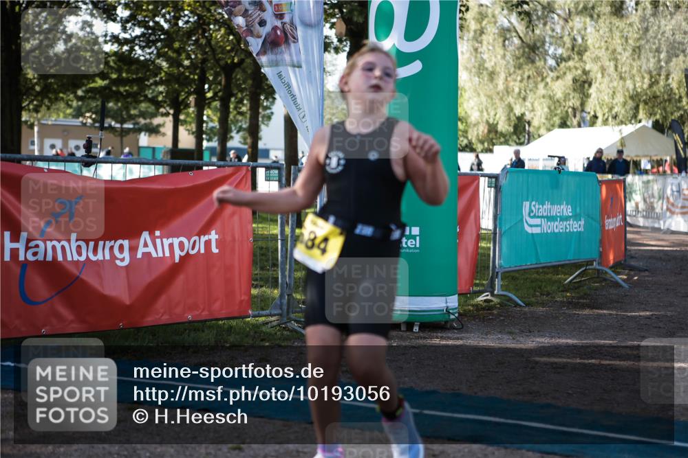 06.09.2026 - 20. Norderstedt Triathlon H.Heesch http://msf.ph/oto/10193056 06.09.2026 09:54:42 Ziel 684 meine-sportfotos.de
